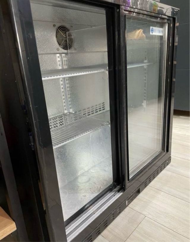 Nevera expositora puertas corredera