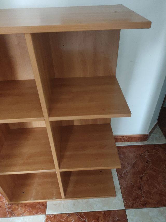 Estantería color cerezo