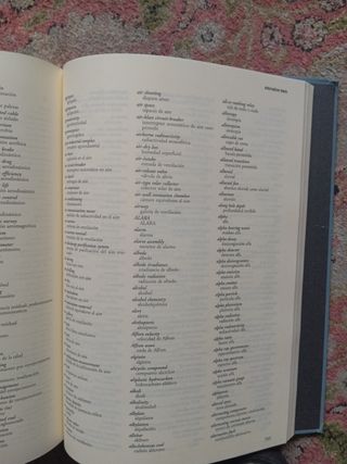 Diccionario Español de La Energía: Con Vocabulario Inglés-Español (Spanish Edition)