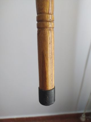 Bastón de madera 