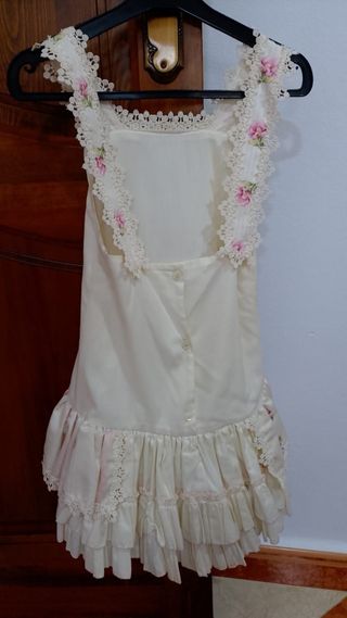 Traje niña