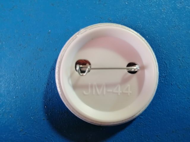 Chapas personalizadas. 44mm