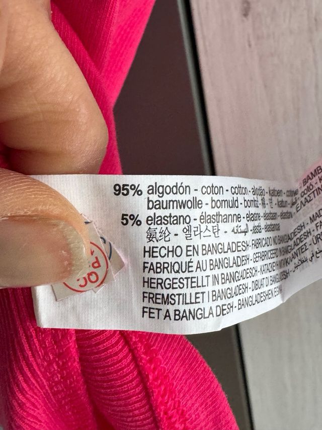 T-shirt com gola Zara perkins