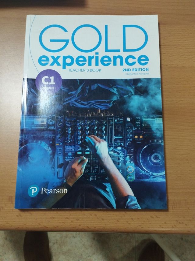 Gold Experience 2nd Edition C1 Teacher's Book with Online Practice & Online Resources Pack