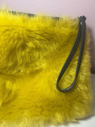 Bolso neceser de pelo 