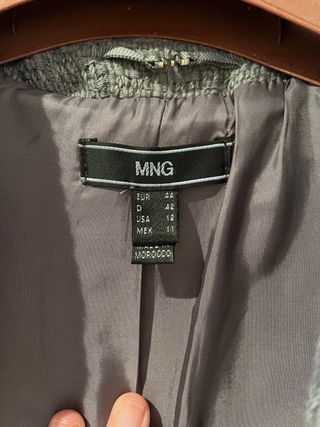 Chaqueta gris