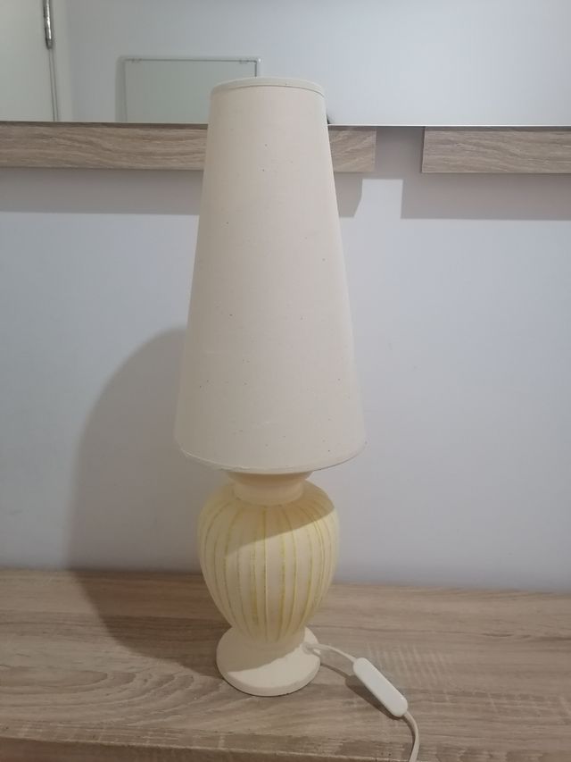 Lampara tulipa alargada