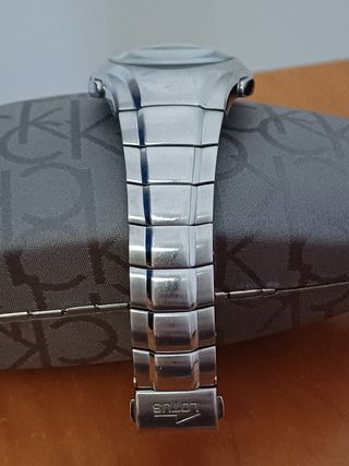 Reloj LOTUS 