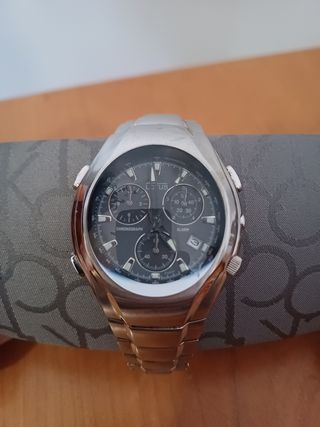 Reloj LOTUS 