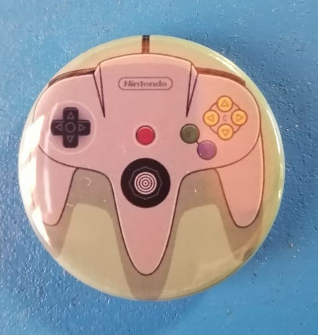 Chapas personalizadas. 44mm