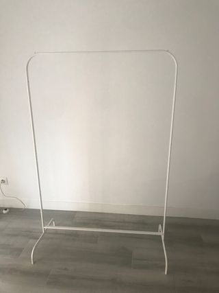 3 percheros de ikea. se entregan desmontados.