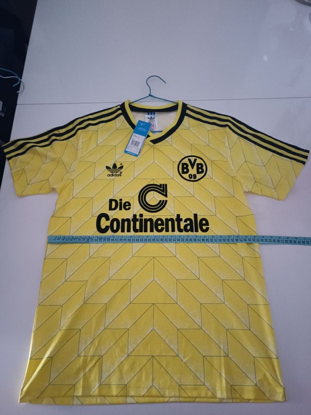 Camiseta retro Borussia Dortmund nueva