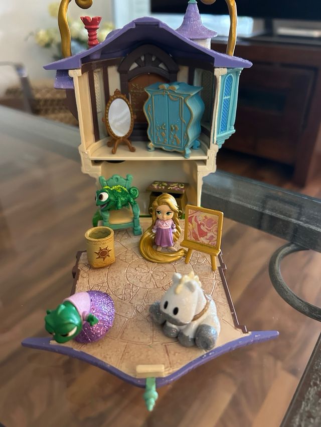 Casita Disney Animator Rapunzel