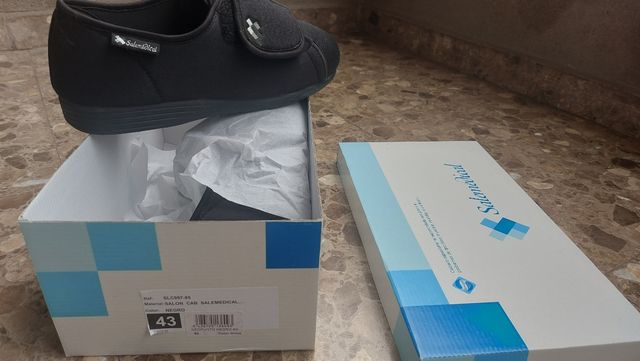 Zapato ancho especial