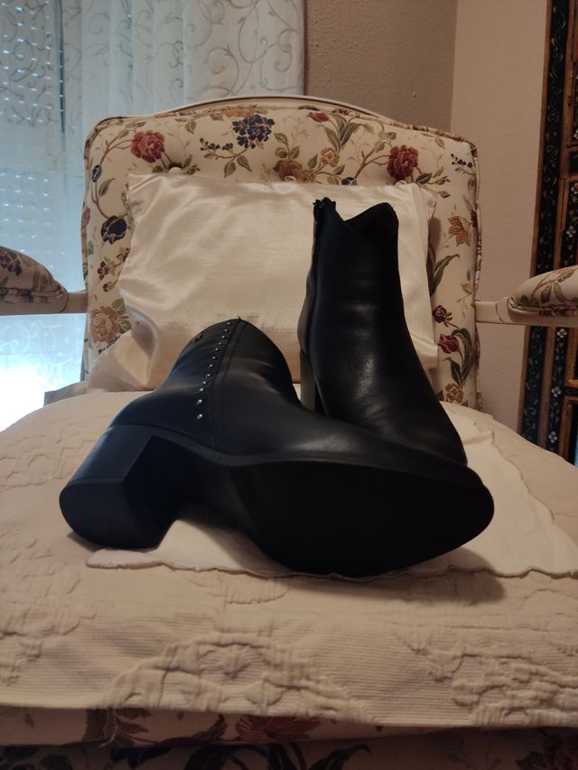 Botines piel mujer