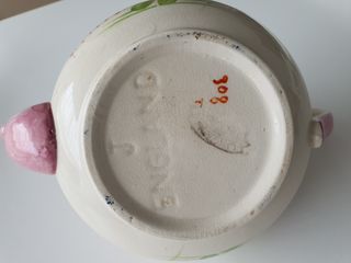 Tetera de porcelana Inglesa.