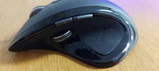 Ratón Logitech MX Revolution M-RBQ124.