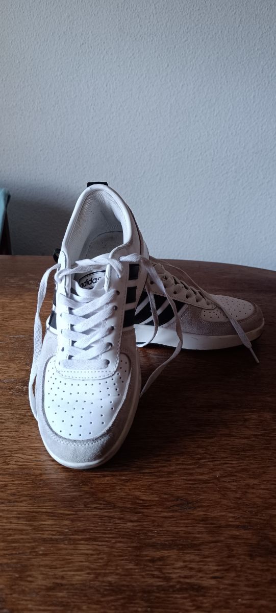 Zapatillas adidas