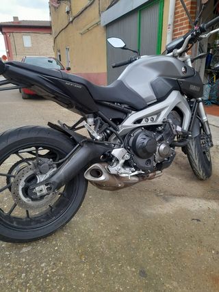 Yamaha mt 09