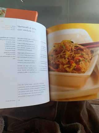 2 libri “la grande cucina”  1 “la tavola con