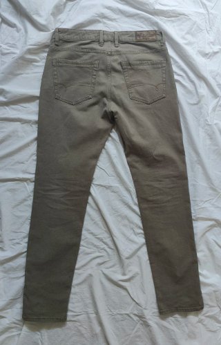 Pantalones vaqueros caqui Mango Man slim