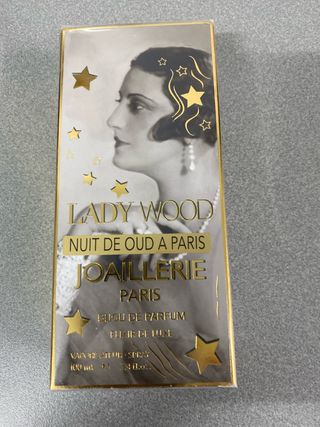 Perfume Lady wood