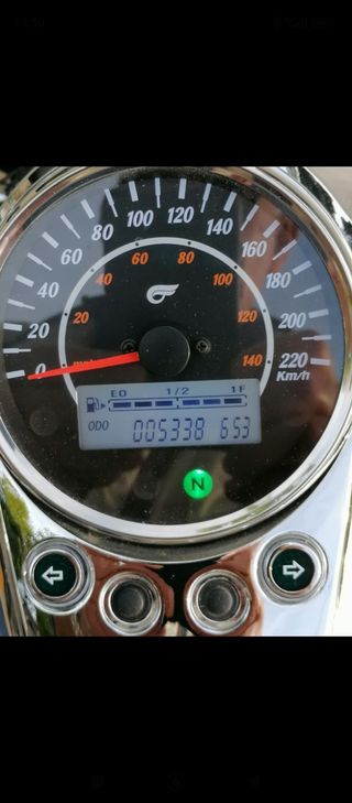 Hyosung S7 750cc 5.338km está nueva!!