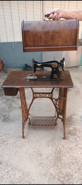 Máquina de Coser Singer