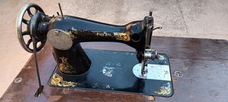Máquina de Coser Singer
