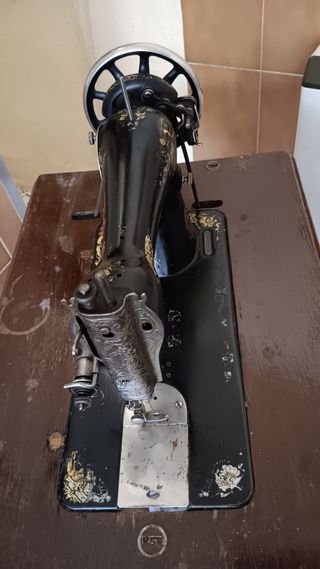 Máquina de Coser Singer