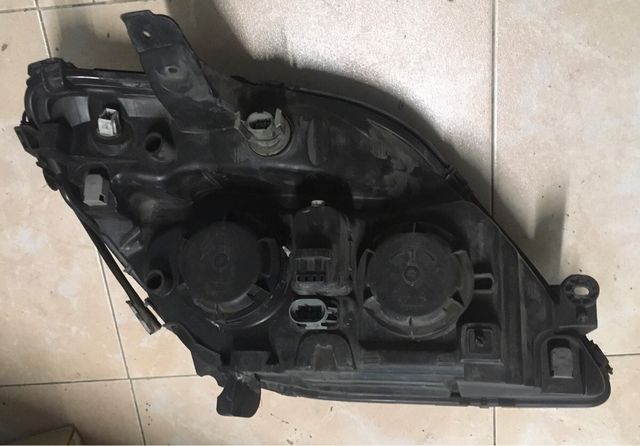 Foco delantero Izquierdo Renault Scenic 1 (2002)