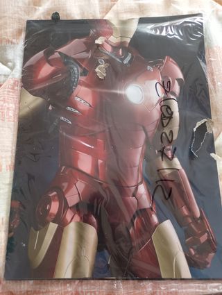 Iron Man testa in metallo.