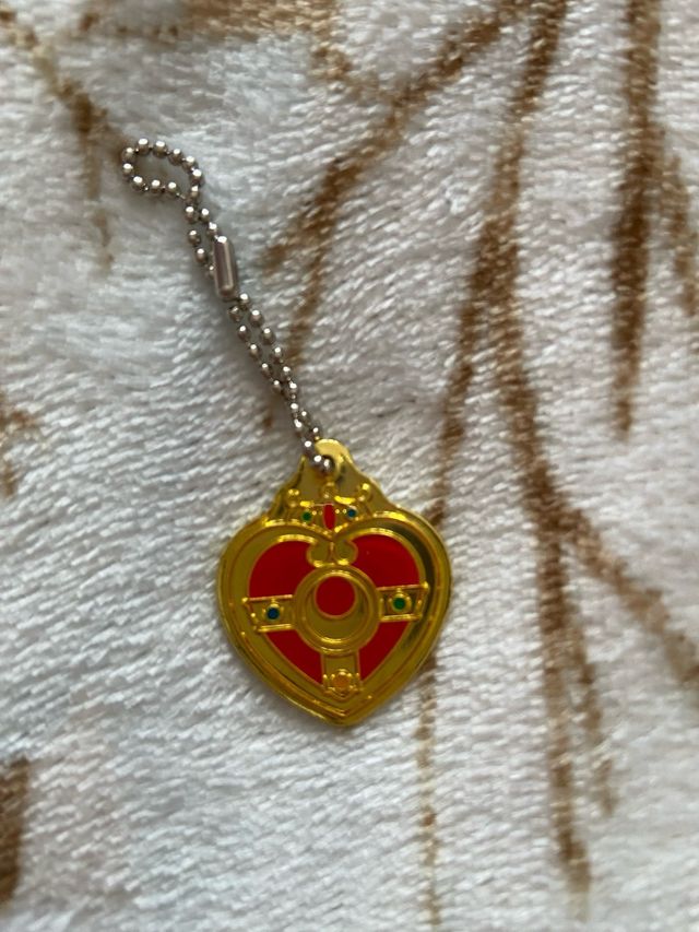 Charm Sailor Moon spilla terza serie
