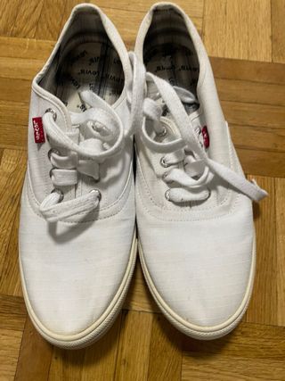 Zapatillas Levis n.42