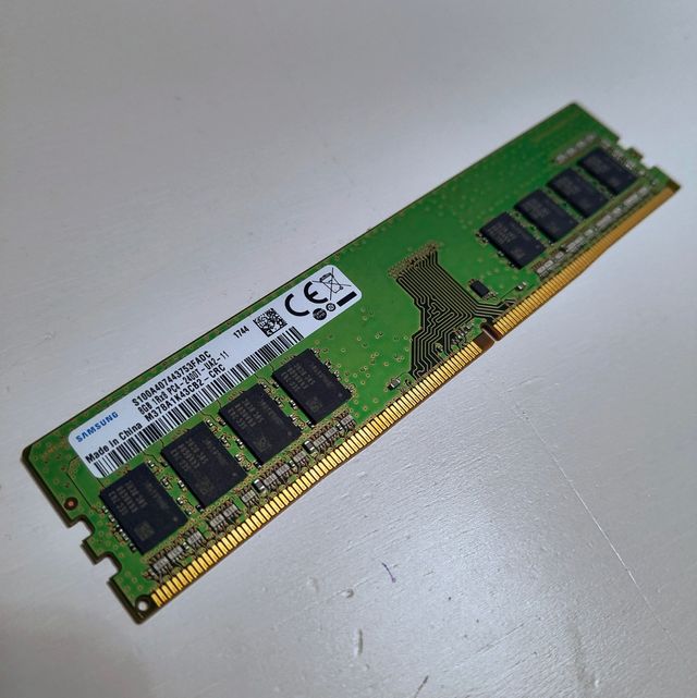 MEMORIA RAM DDR4 8GB