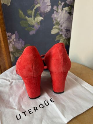 Zapatos cuña 37 Uterqüe