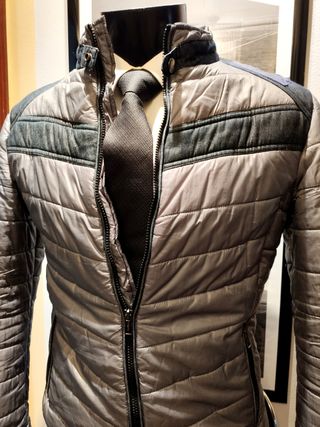 Cazadora PLUMAS GUESS COLLETION