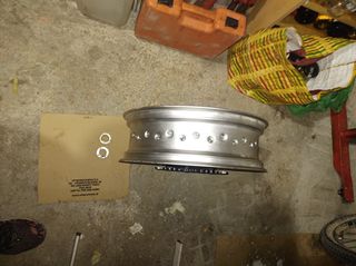 Ruedas trasera 17" para BMW g450x y Husqvarna 449