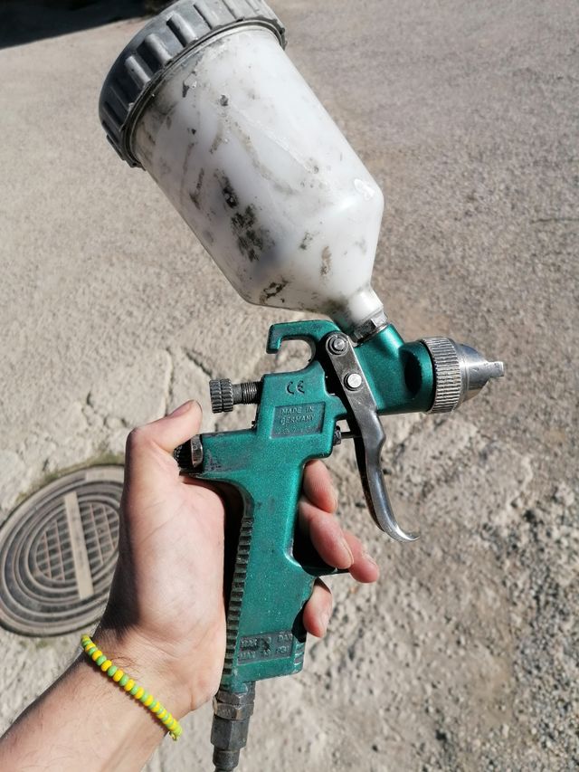 Pistola de automoción 