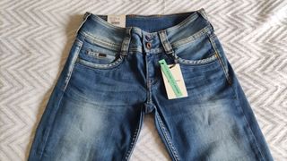 Vaqueros nuevos, Pepe Jeans, W27
