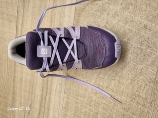 Zapatillas Salomon de montaña waterproof