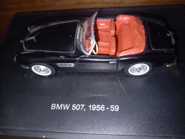 Modellino BMW 507 1956-59 1:43
