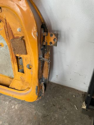 Puerta izquierda Seat 600 Seiscientos
