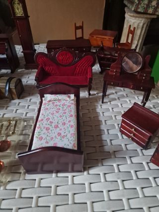 Doll house 