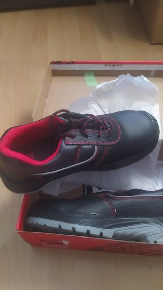 Zapatos de  Seguridad Mon to fri