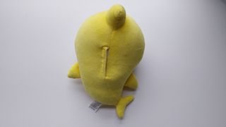 Peluche original Baby Shark amarillo melodía