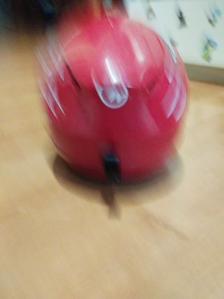 Casco y guantes de nieve niño