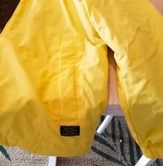 Impermeable HM nuevo