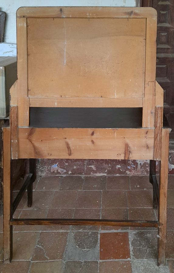 TOCADOR DE LOS AÑOS 20-30 DEL SIGLO XX.