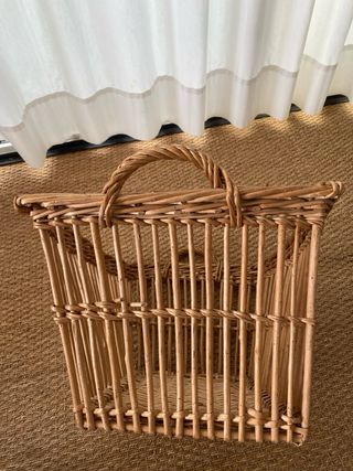 Cesta de mimbre antigua francesa